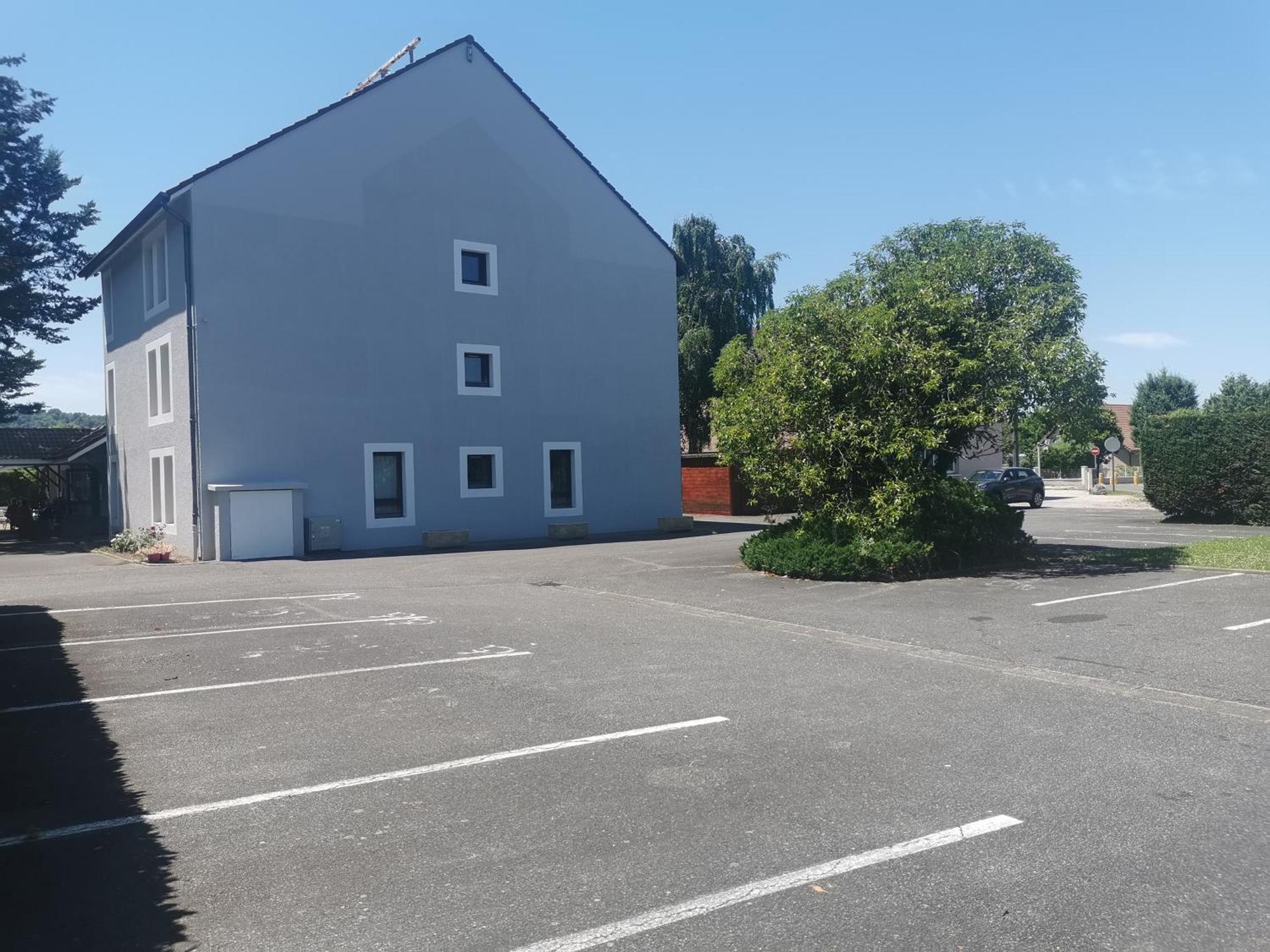 Brit Hotel Confort Pau Lons Eksteriør bilde