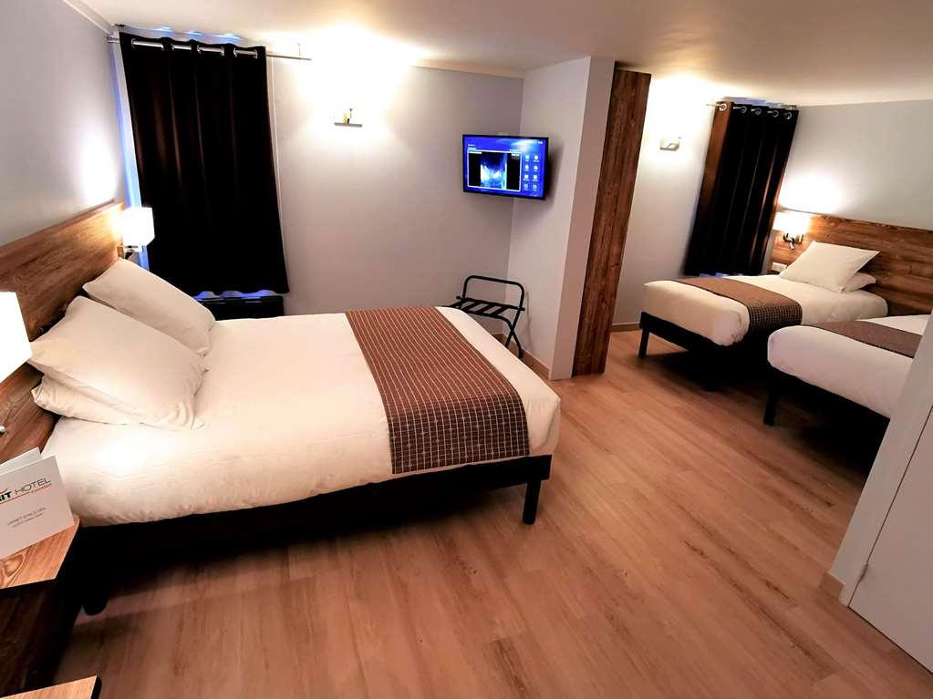 Brit Hotel Confort Pau Lons Rom bilde