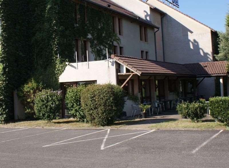 Brit Hotel Confort Pau Lons Eksteriør bilde